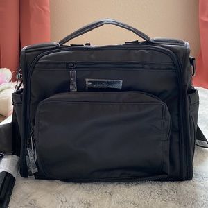 Ju-ju-be BFF black out diaper bag